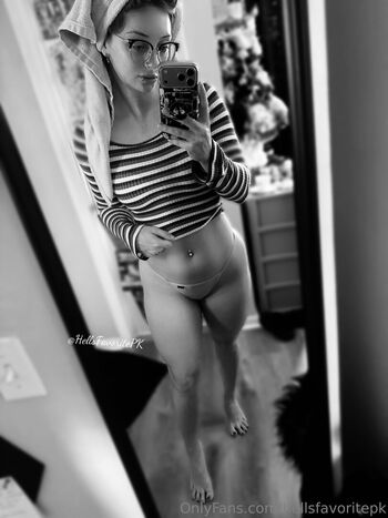 Gigi dolan  page leaked private photo uncensored HD quality