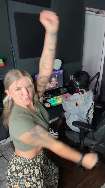 Girls play leaked private photo uncensored HD quality