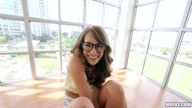Girls wearing sneakers in b leaked private photo uncensored HD quality