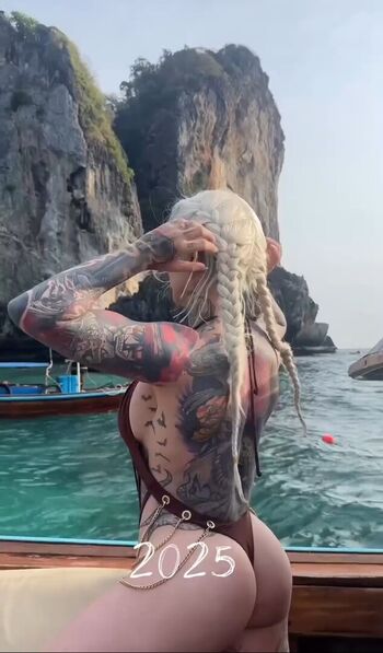 Giu hellsing  page leaked private photo uncensored HD quality