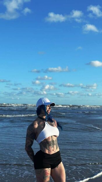 Giu hellsing  page leaked private photo uncensored HD quality