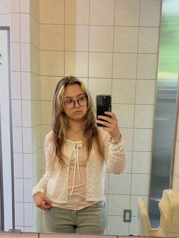Goblin gamerlive page leaked private photo uncensored HD quality