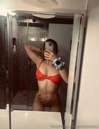 Grealisisters leaked private photo uncensored HD quality