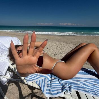 Gwenny  page leaked private photo uncensored HD quality