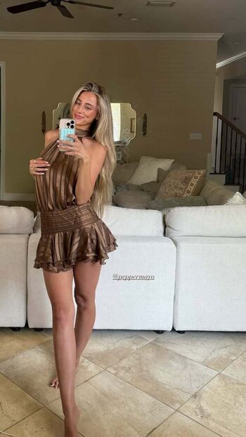 Hadelinemope  page leaked private photo uncensored HD quality
