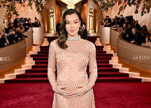 Hailee steinfeld  page leaked private photo uncensored HD quality