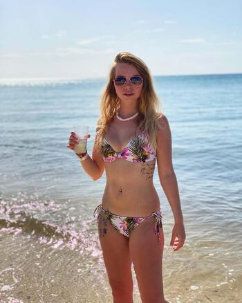 Haileeandkendra  page leaked private photo uncensored HD quality
