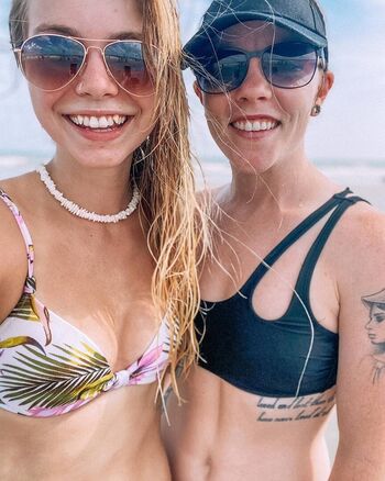 Haileeandkendra  page leaked private photo uncensored HD quality