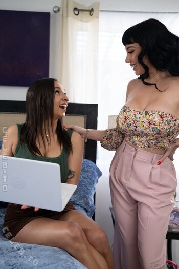 Hailey rose page leaked private photo uncensored HD quality