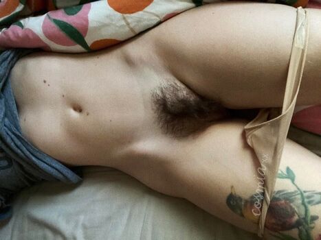 Hairy women  page leaked private photo uncensored HD quality
