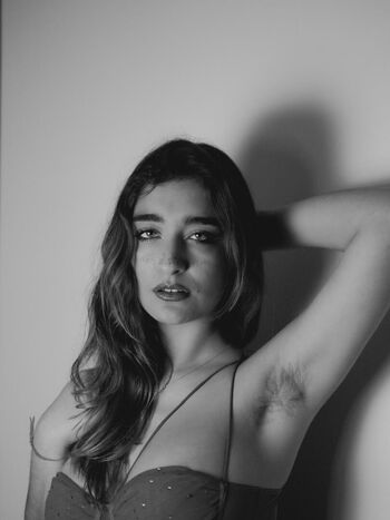 Hairy women leaked private photo uncensored HD quality