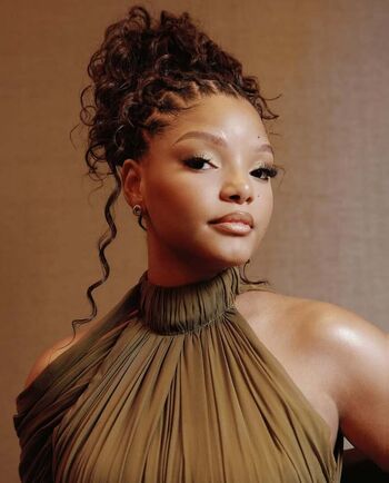 Halle bailey page leaked private photo uncensored HD quality