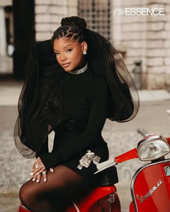 Halle bailey page leaked private photo uncensored HD quality