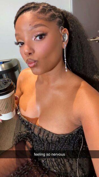 Halle bailey leaked private photo uncensored HD quality