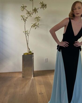 Hannah einbinder page leaked private photo uncensored HD quality