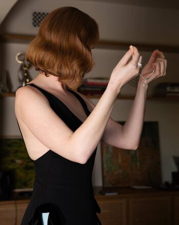 Hannah einbinder page leaked private photo uncensored HD quality