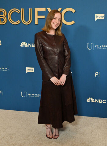 Hannah einbinder leaked private photo uncensored HD quality