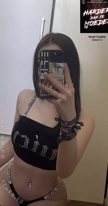 Hannahluisienne leaked private photo uncensored HD quality