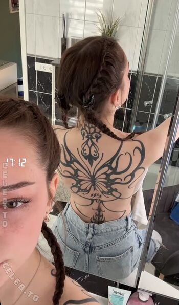 Hannahluisienne leaked private photo uncensored HD quality