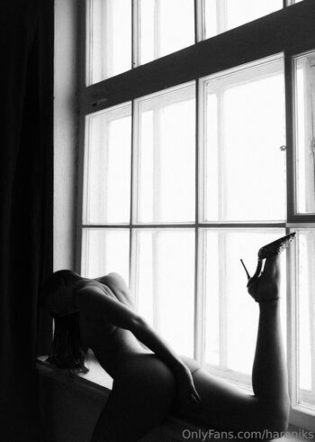 Hareniks page leaked private photo uncensored HD quality