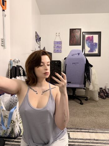 Harliantihero  page leaked private photo uncensored HD quality