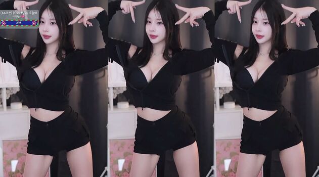 Haruzzxng leaked private photo uncensored HD quality