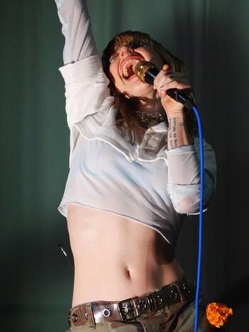Hayley williams  page leaked private photo uncensored HD quality