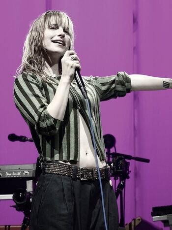 Hayley williams  page leaked private photo uncensored HD quality