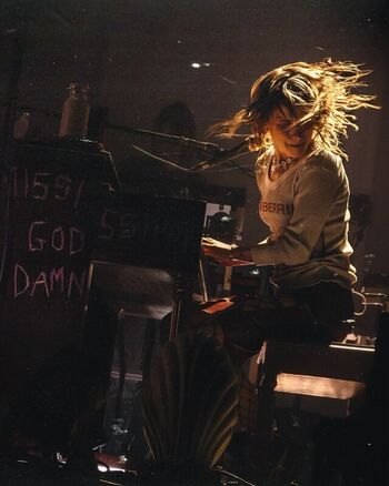 Hayley williams  page leaked private photo uncensored HD quality