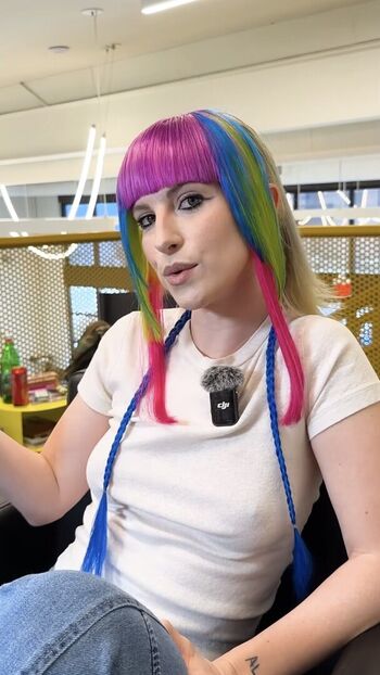 Hayley williams page leaked private photo uncensored HD quality