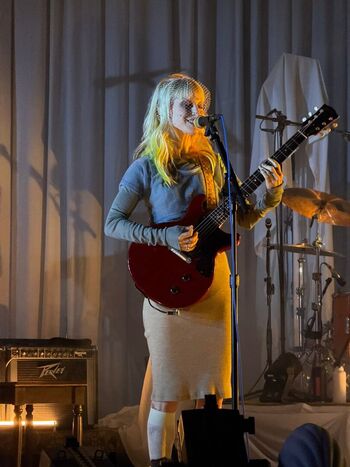 Hayley williams page leaked private photo uncensored HD quality