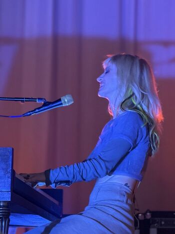 Hayley williams page leaked private photo uncensored HD quality