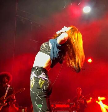 Hayley williams page leaked private photo uncensored HD quality