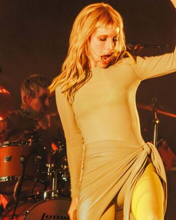 Hayley williams page leaked private photo uncensored HD quality