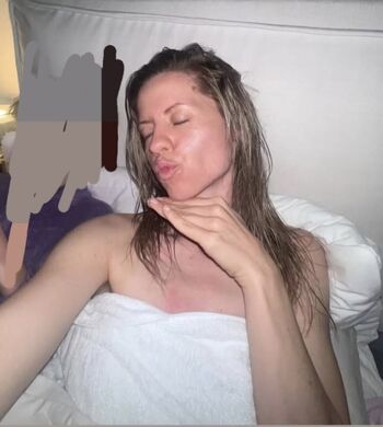 Hayleyybayley leaked private photo uncensored HD quality