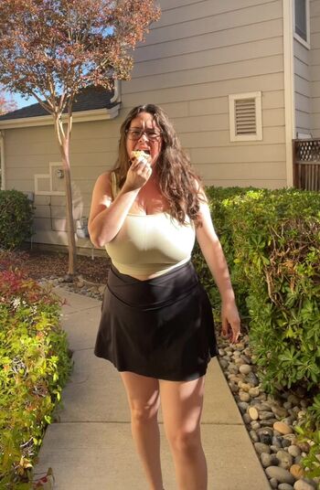 Hellsbelllllls leaked private photo uncensored HD quality