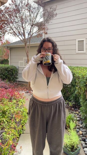 Hellsbelllllls leaked private photo uncensored HD quality