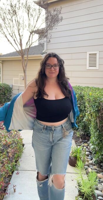Hellsbelllllls leaked private photo uncensored HD quality
