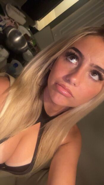 Hippicam  page leaked private photo uncensored HD quality
