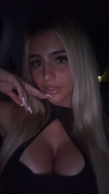 Hippicam  page leaked private photo uncensored HD quality