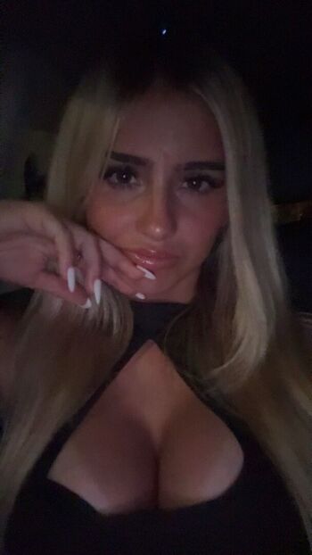 Hippicam  page leaked private photo uncensored HD quality