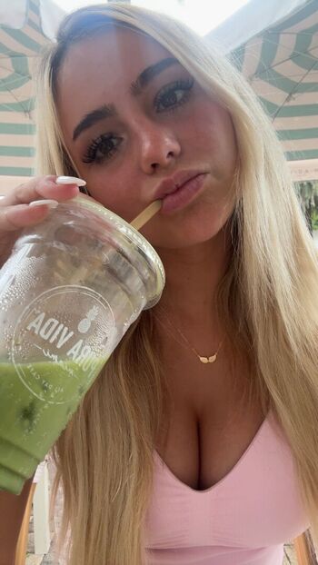 Hippicam  page leaked private photo uncensored HD quality
