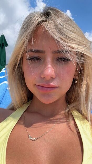 Hippicam  page leaked private photo uncensored HD quality