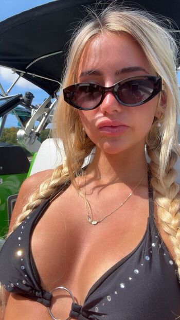 Hippicam leaked private photo uncensored HD quality