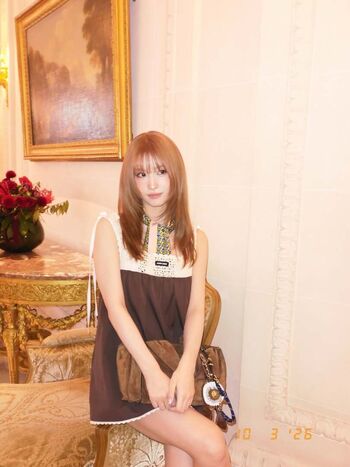 Hirai momo page leaked private photo uncensored HD quality