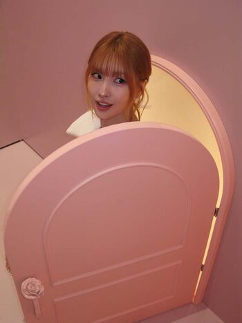 Hirai momo page leaked private photo uncensored HD quality