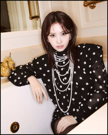 Hirai momo page leaked private photo uncensored HD quality