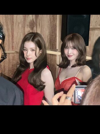 Hirai momo page leaked private photo uncensored HD quality