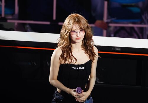 Hirai momo leaked private photo uncensored HD quality