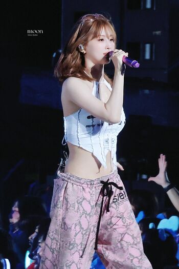 Hirai momo leaked private photo uncensored HD quality